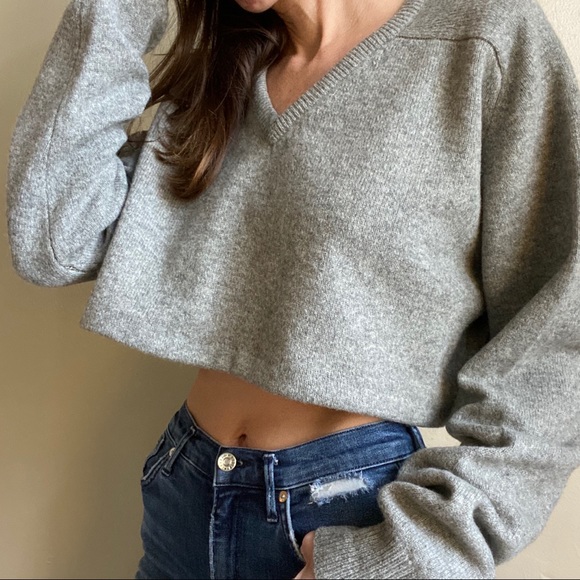 Vintage Sweaters - Vintage cropped sweater.